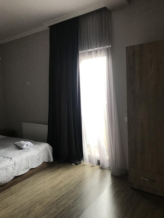 Borjomi Inn ภายนอก รูปภาพ