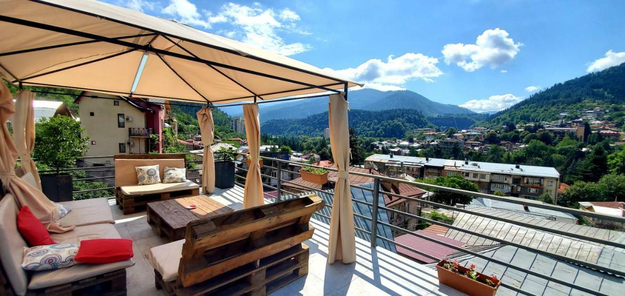 Borjomi Inn ภายนอก รูปภาพ