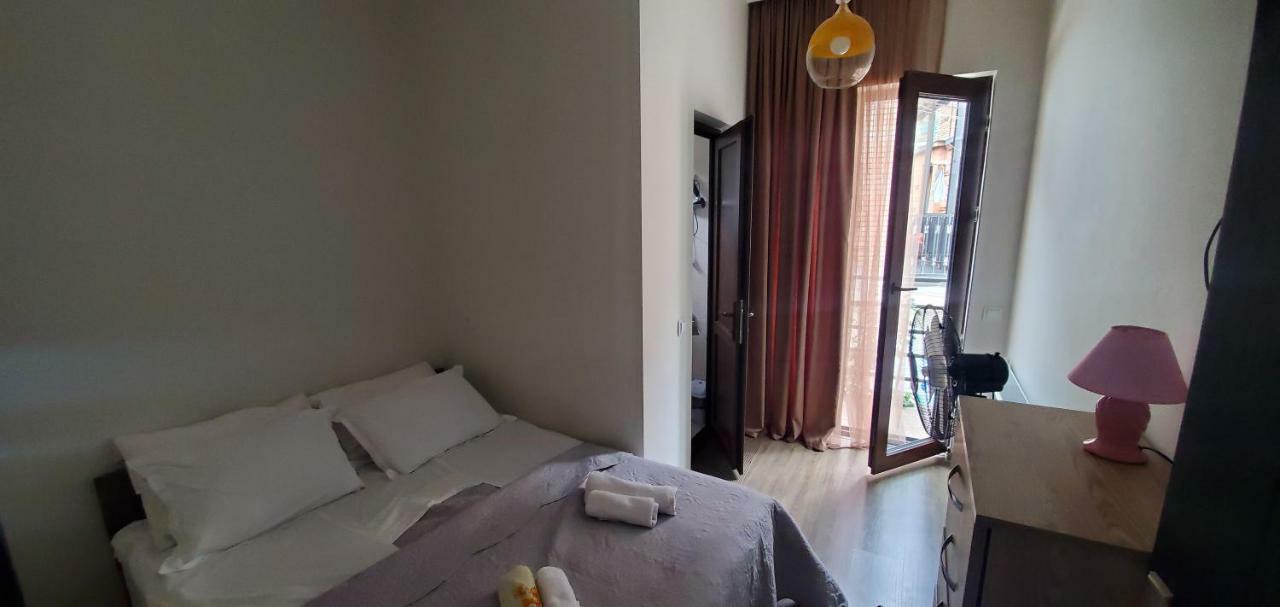 Borjomi Inn ภายนอก รูปภาพ